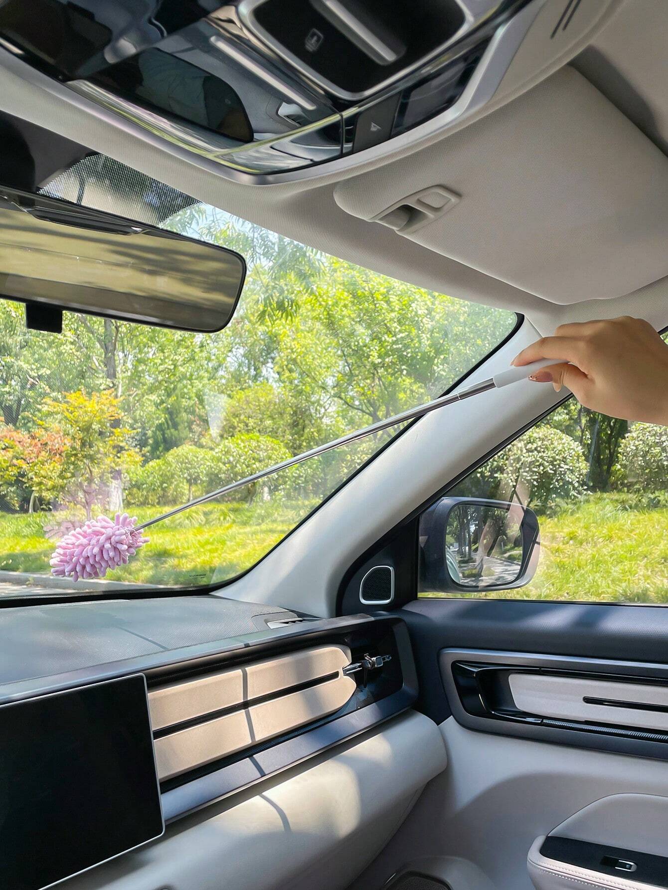 Expandable Anti-Static Duster  - огляд і ціна Car Cleaning Brush